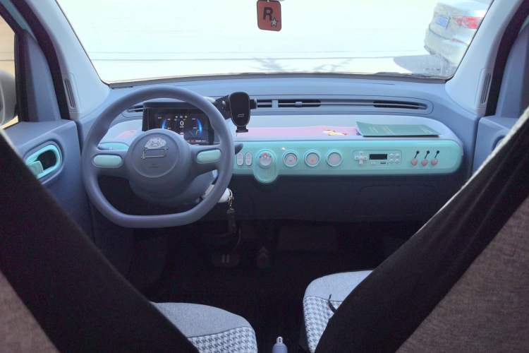 Used Bestune Pony 2025 222km Range Agile Horse
