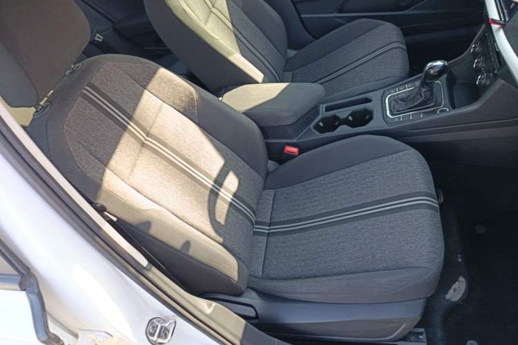 Used Volkswagen Lavida Pure Electric 2019 Low-Trim Version Right Front Seat