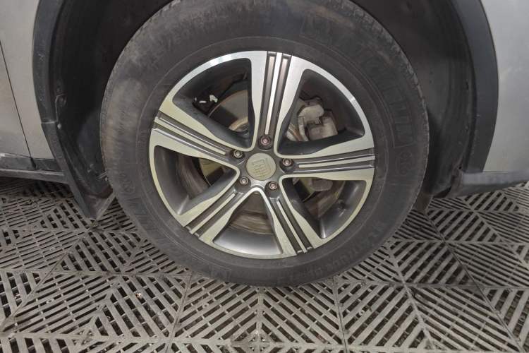 Used BYD Tang 2018 2.0T Automatic SmartConnect Luxury 7-Seater China V Emission Standard
