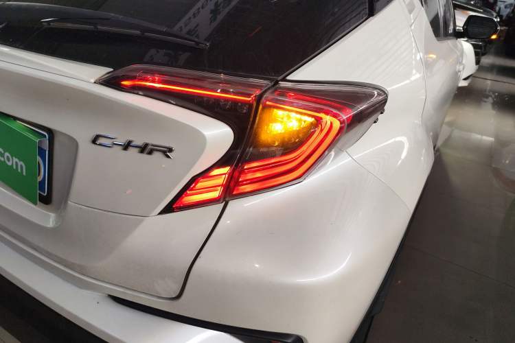 Used Toyota C-HR 2020 2.0L Luxury Edition
