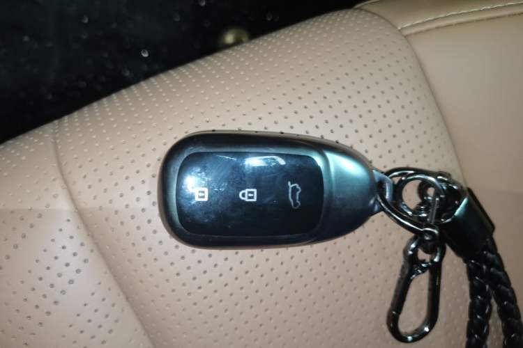 Used Li Auto ONE 2020 Extended-Range 6-Seater Version
