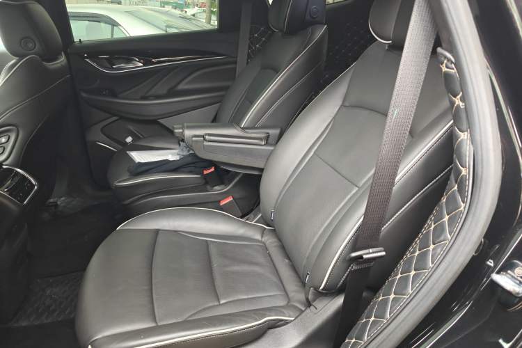 Used Buick Enclave 2022 652T 4x4 Prestige Flagship 6-Seater
