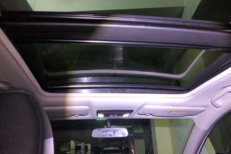 Used Honda Vezel 2020 1.5L CVT Pioneer Edition