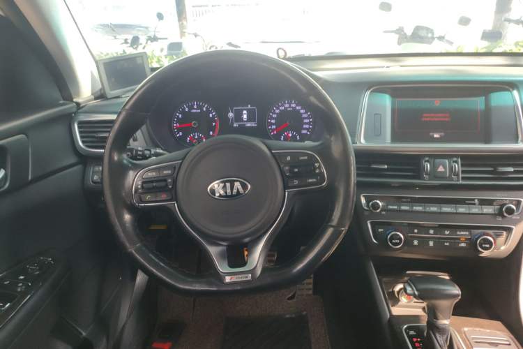 Used Kia K5 2016 1.6T Automatic LUX

