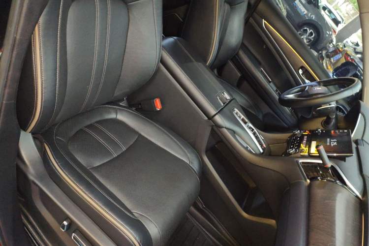 Used Honda Avancier 2020 370TURBO Two-Wheel Drive Luxury Edition Right Front Seat