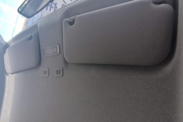 Used Geely Galaxy Panda 2023 Panda Mini 200km Endurance Bear Headliner