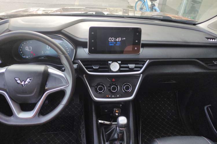 Used Wuling Hongguang S3 2019 1.5T Manual Comfort Edition China VI Standard