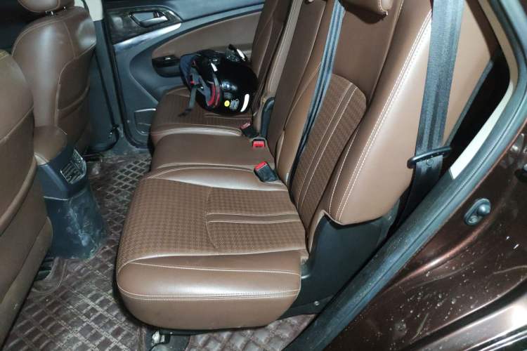 Used BYD S7 2016 2.0T Automatic Prestige Plus