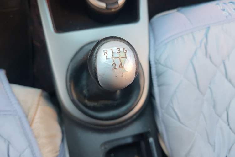 Used Kia Forte 2011 1.6L MT GLS