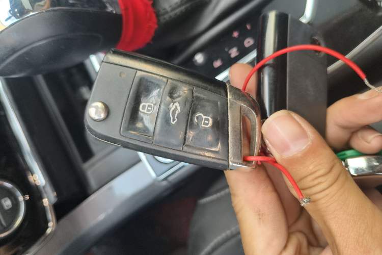 Used Volkswagen Passat 2017 280TSI DSG Luxury Edition Vehicle Key