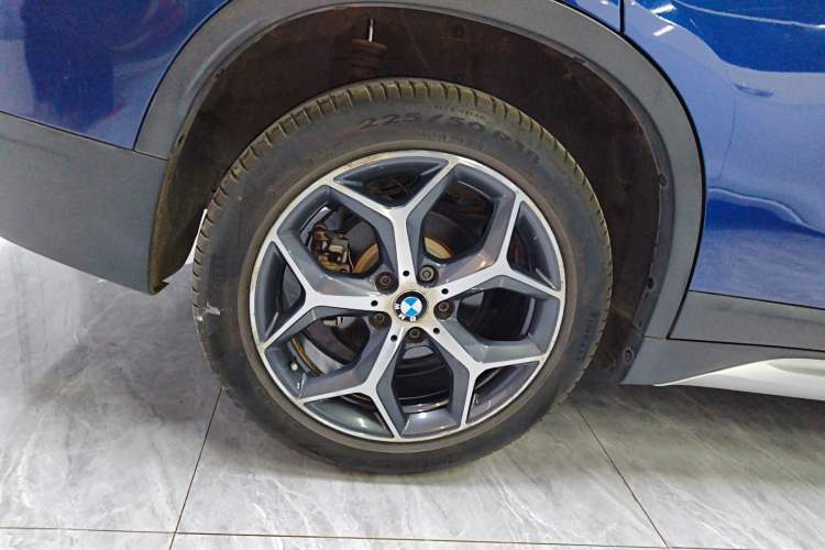 Used BMW X1 2018 sDrive18Li Luxury Model
