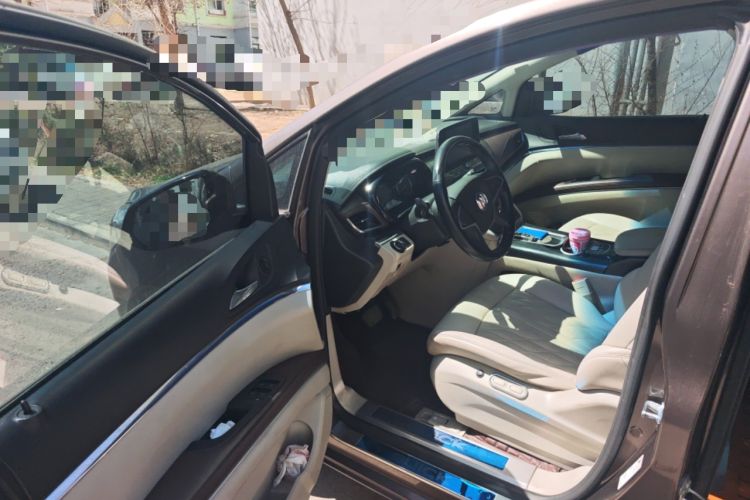 Used Buick GL8 2020 Land Cruiser Executive Class 652T Comfort Model Driver Seat