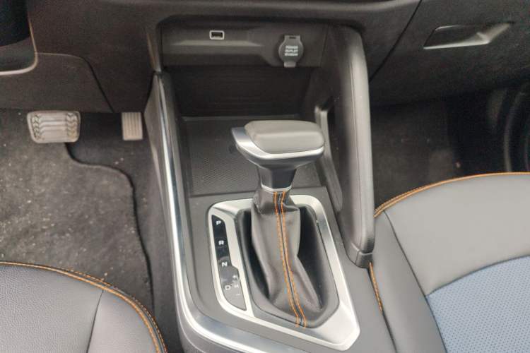 Used Livan X3 PRO 2022 1.5L CVT Xiao Sa Gear Lever