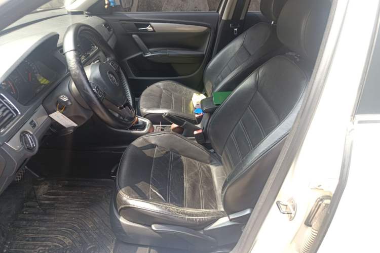 Used Volkswagen Gran Lavida 2014 1.4TSI Automatic Sport Edition
