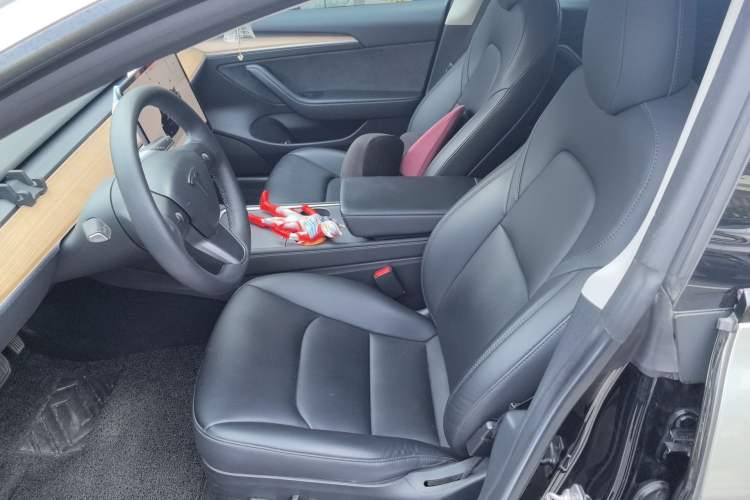 Used Tesla Model 3 2022 Rear-Wheel-Drive Version Left Front Seat