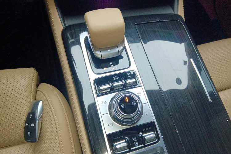 Used BAIC Off-Road BJ60 Leiting 2024 Magic Electric Drive Advanced Version 7 Seats