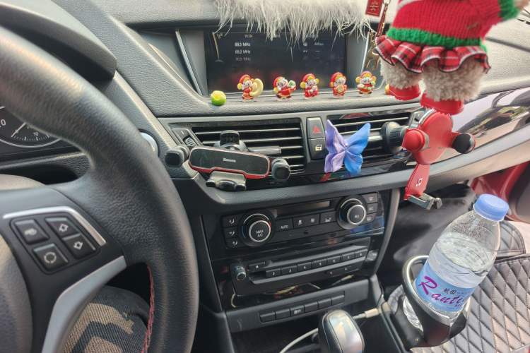 Used BMW X1 2013 sDrive18i Sport Design Package Audio And AC Panel