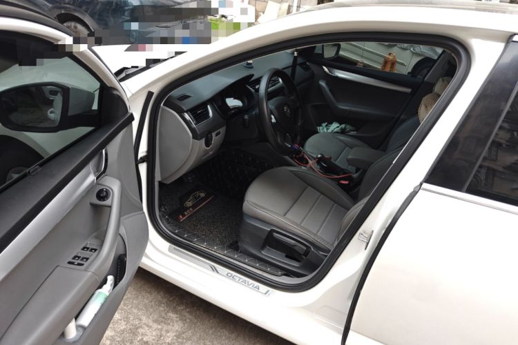 Used Skoda Octavia 2015 1.6L Automatic Yijie Edition