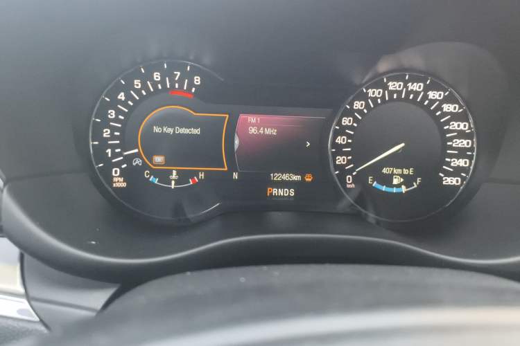 Used Lincoln MKC 2017 2.0T Two-Wheel Drive Deluxe Edition