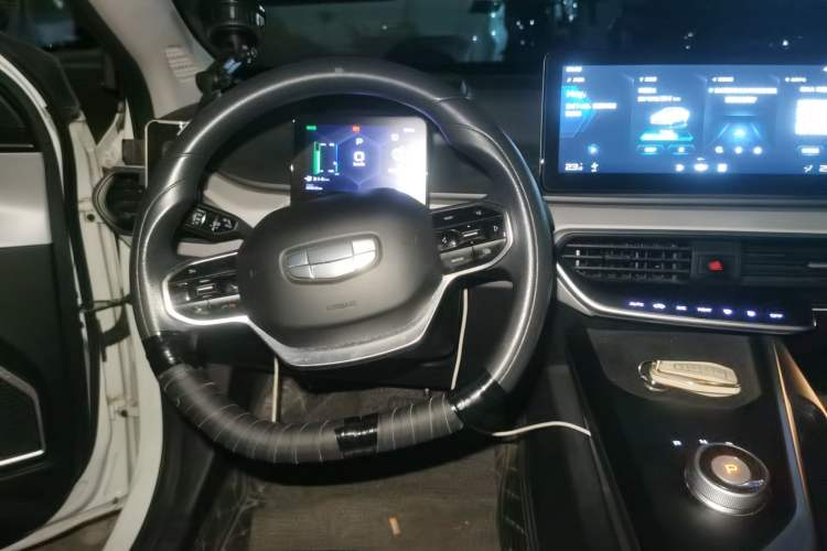 Used Geometry A 2021 Pro Enjoy High-Dimensional Range Edition 430 km A430 Square Version
