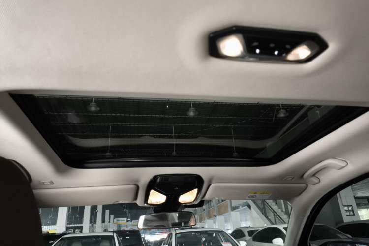 Used BMW 3 Series 2021 Second Facelift 325i M Sport Package
