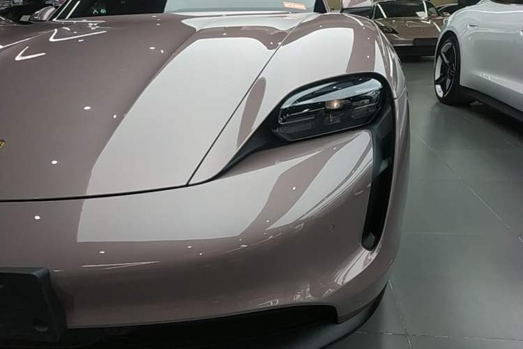 Used Porsche Taycan 2022 Taycan Left Front Headlight