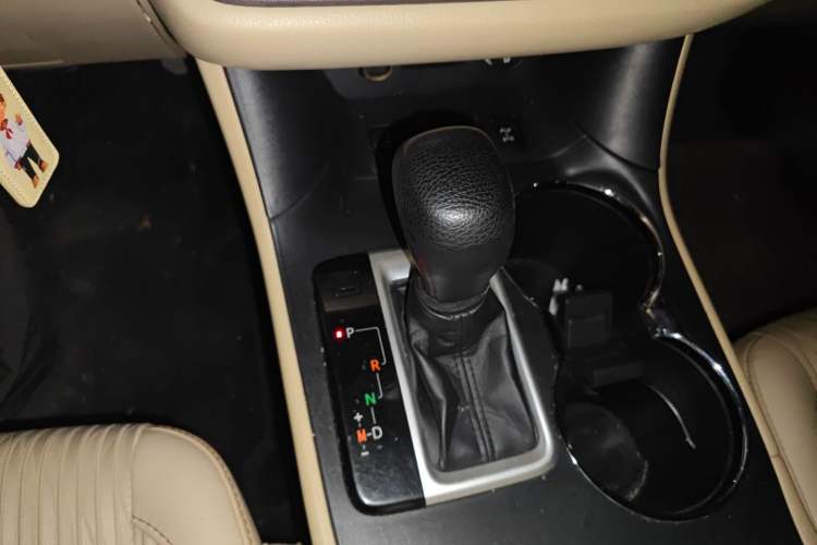 Used Toyota Highlander 2018 2.0T Four-Wheel Drive Elite Edition 7 Seats China V Standard