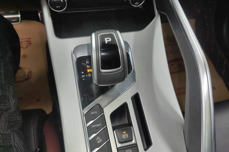 Used Geely Auto Coolray 2020 PRO 260T DCT Knight Gear Lever