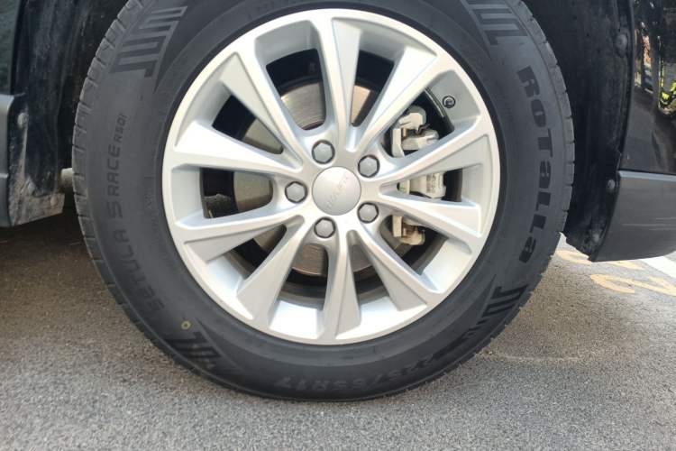 Used Haval H6 2019 Sport Edition 1.5T Automatic Two-Wheel Drive Elite Model China VI Right Front Wheel Hub