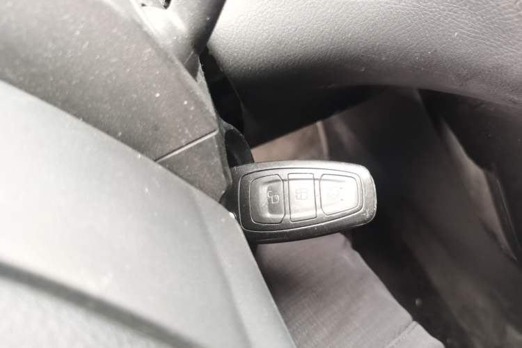 Used Ford Focus 2015 Sedan 1.6L Automatic Trend Model Vehicle Key