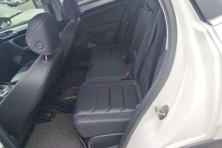 Used Volkswagen Tayron 2019 330TSI Two-Wheel Drive Luxury Model China VI Standard