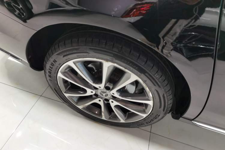 Used Mercedes-Benz E-Class 2018 E 300 L Stylish Model