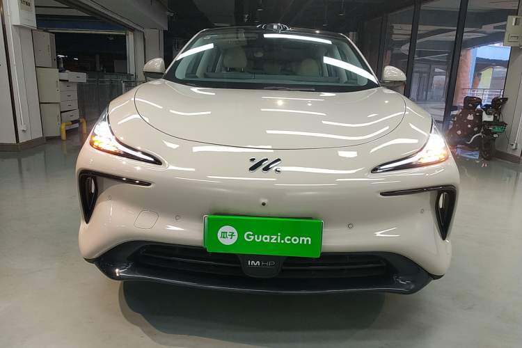 Used IM LS6 2023 Max Standard Edition
