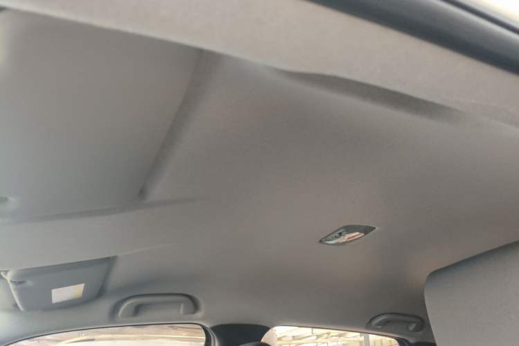 Used Honda Fit 2021 1.5L CVT Trend Edition Headliner