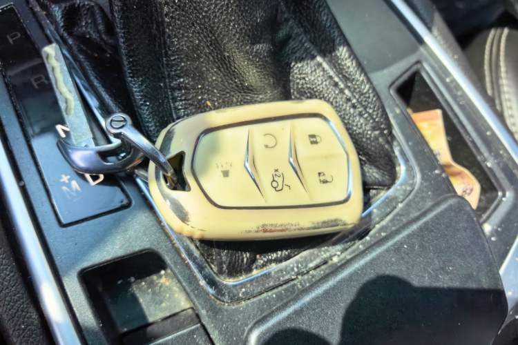 Used Cadillac SRX 2014 3.0L Comfort Model
