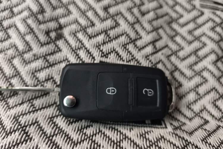 Used Jinbei Hiace X30 2018 1.3L Cargo Van Comfort Model DLCG12 Vehicle Key