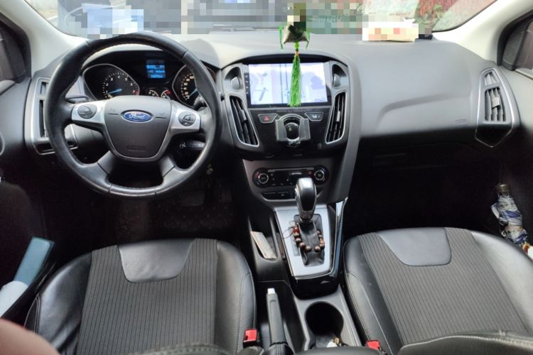 Used Ford Focus 2012 Hatchback 1.6L Automatic Fashion Edition
