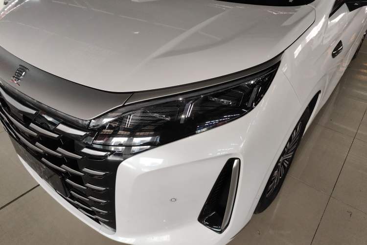 Used BYD Xia 2025 DM-i 1.5T 180km Excellence Model