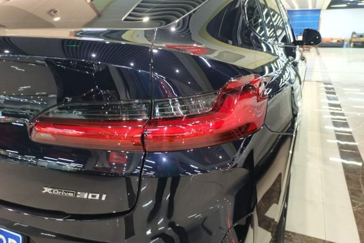 Used BMW X4 2022 xDrive 30i M Sport Package
