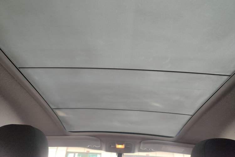 Used Peugeot 2008 2014 1.6L Automatic Fashion Edition