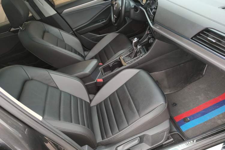 Used Volkswagen Sagitar 2020 280TSI DSG Comfort Version China VI Standard Right Front Seat