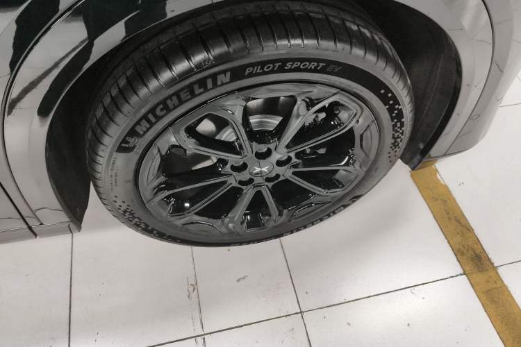 Used XPeng G6 2025 625 Long-Range Max Flagship Edition