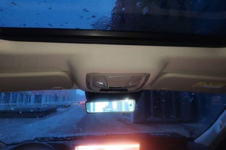 Used Tank 400 New Energy 2024 Hi4-T Off-Road Edition Headliner