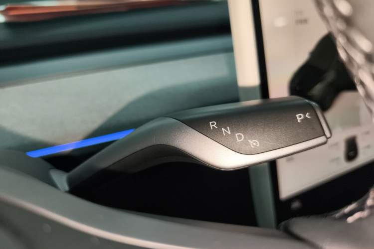 Used Tesla Model Y 2023 Rear-Wheel-Drive Version