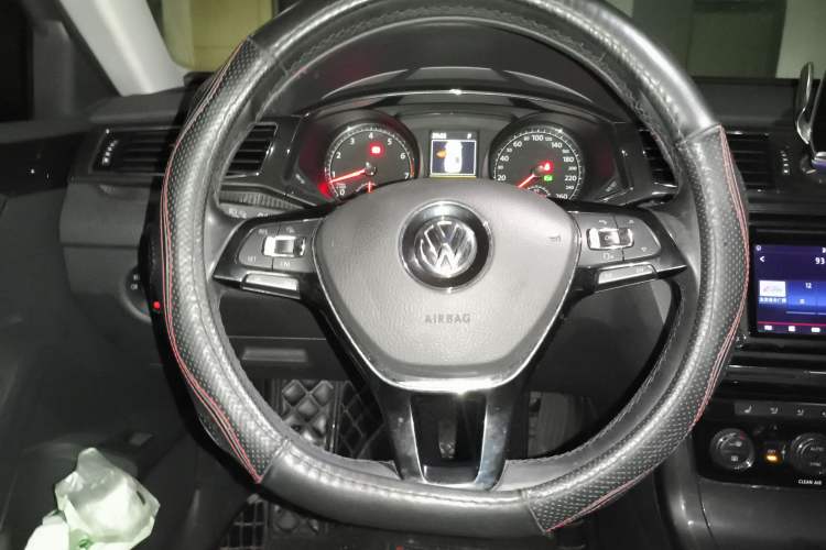 Used Volkswagen Passat 2016 330TSI DSG Prestige Edition
