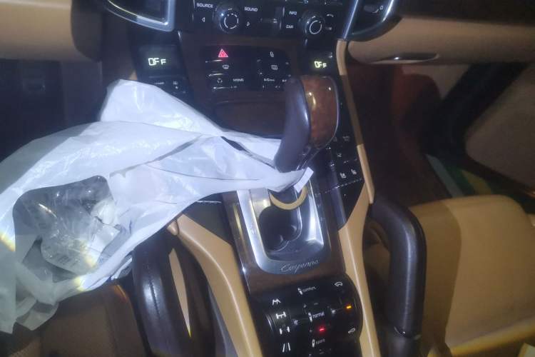 Used Porsche Cayenne 2011 Cayenne Turbo 4.8T