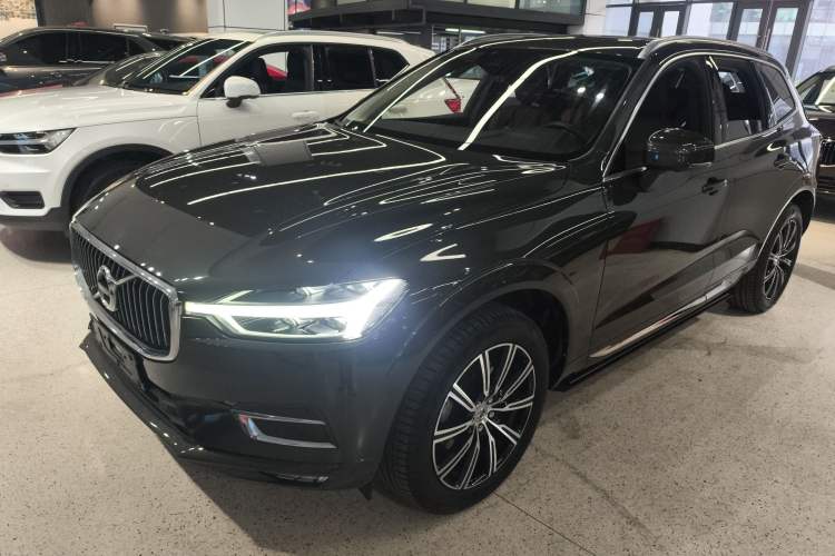 Used Volvo XC60 2018 T5 4x4 Zhiya Luxury Edition