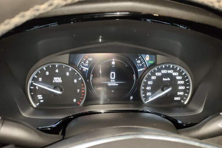 Used Cadillac XT5 2018 25T Luxury Model Instrument Cluster