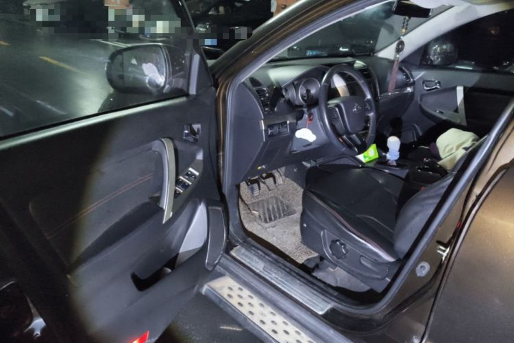 Used Geely Auto GX7 2015 Classic Edition 1.8L Manual Elite Model China IV Driver Seat