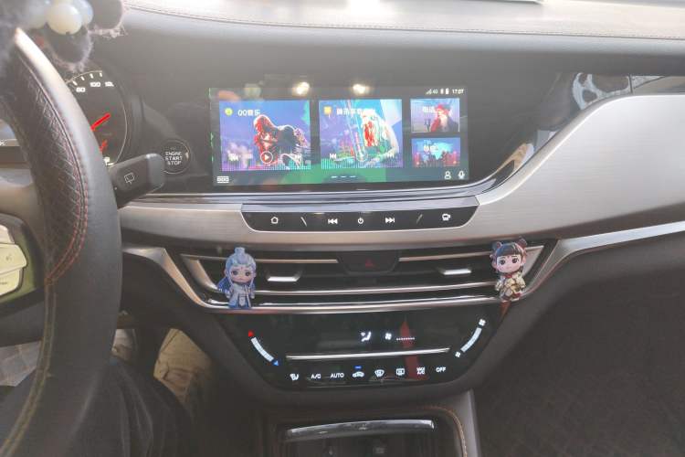 Used CHANGAN CS35PLUS 2018 1.6L Manual Cool Edition China V Standard Audio And AC Panel